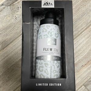 HydraPeak Stainless Steel Insulated Bottle